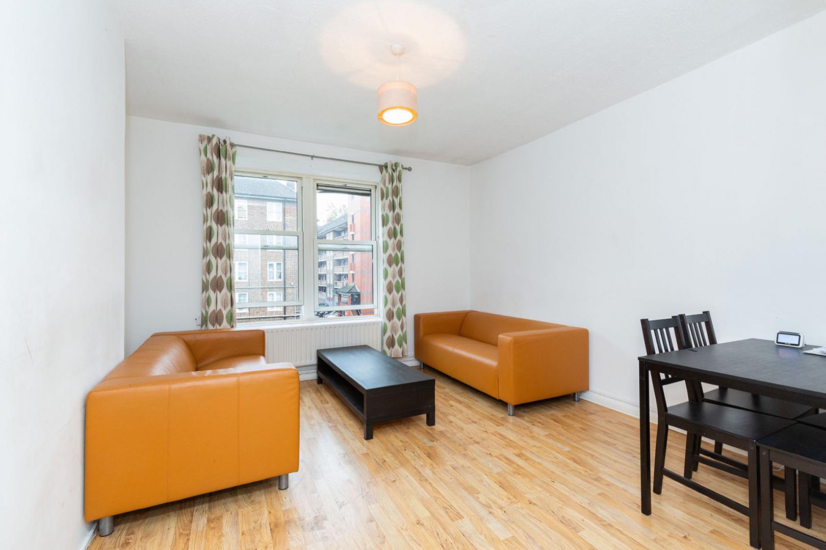 			FANTASTIC 3 BEDROOM FLAT IN HACKNEY, 3 Bedroom, 1 bath, 1 reception Flat			 Amhurst Road, HACKNEY-DALSTON